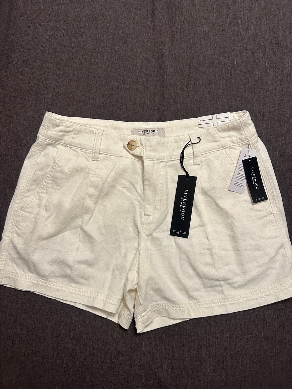 Liverpool Cream Bermuda Shorts
